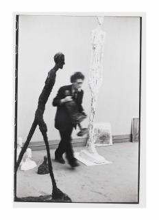Henri Cartier–Bresson - Alberto Giacometti with Walking Man at Gallery Maeght, 1961