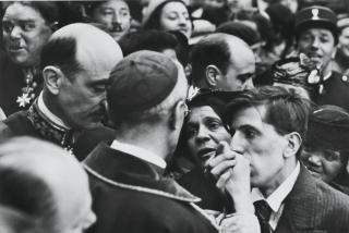 Henri Cartier-Bresson - Cardinal Pacelli, Montmartre, Paris
