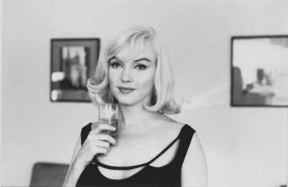 Henri Cartier-Bresson - Marilyn Monroe during the filming of \'The Misfits,\' 1960