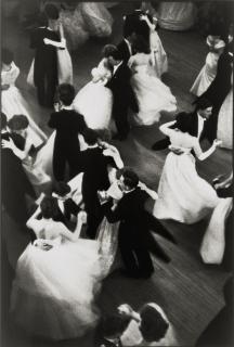 Henri Cartier-Bresson - Queen Charlotte\'s Ball, London, 1959