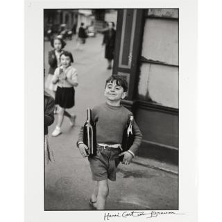 Henri Cartier-Bresson - Rue Mouffetard, Paris, 1954