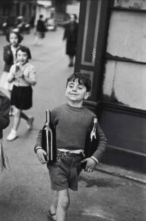 Henri Cartier–Bresson - Rue Mouffetard, Paris, 1954