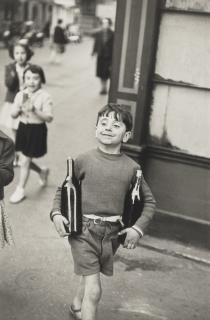 Henri Cartier–Bresson - Rue Mouffetard, Paris, 1954