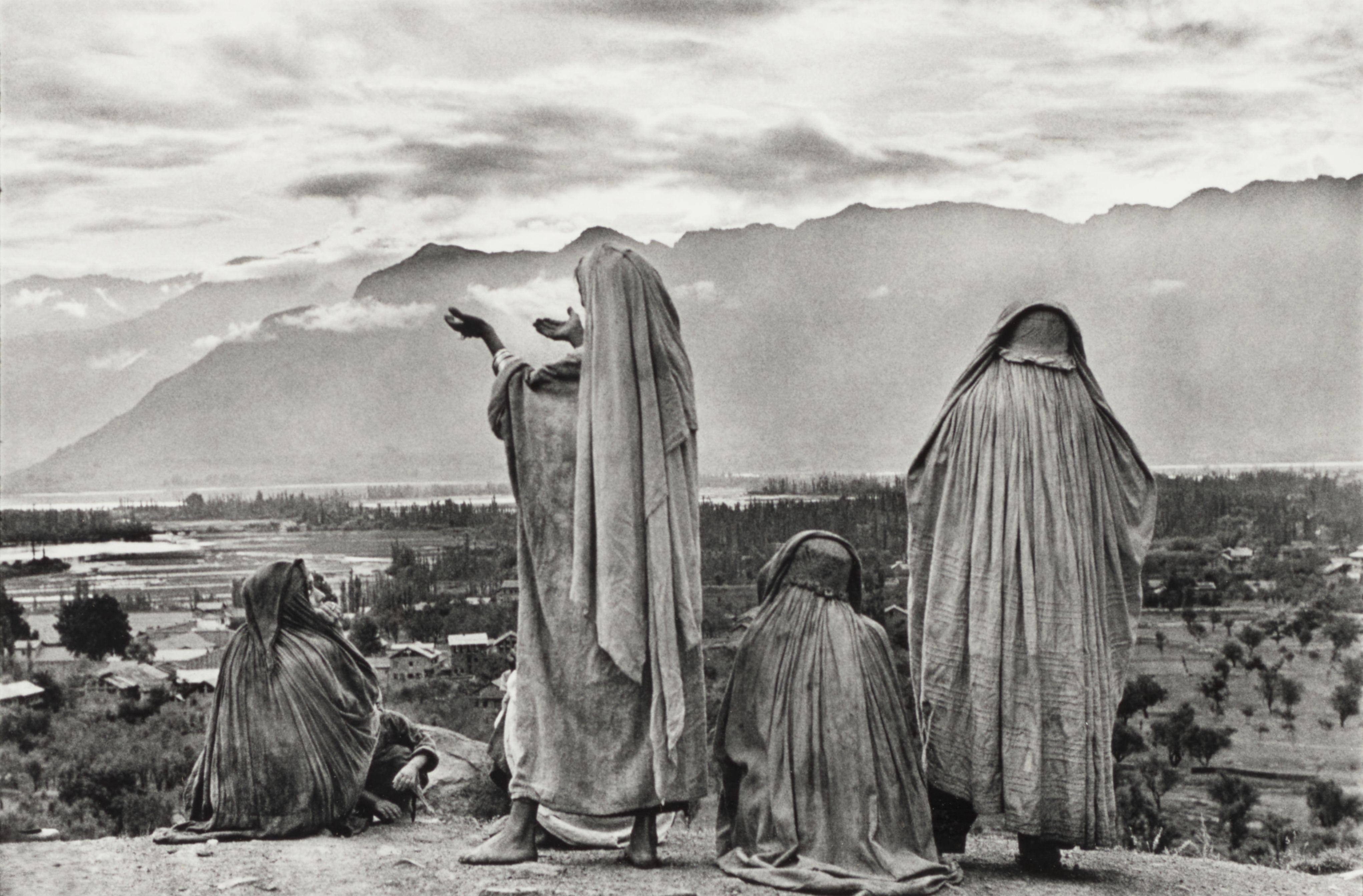 Henri Cartier-Bresson - Srinagar, Kashmir, India