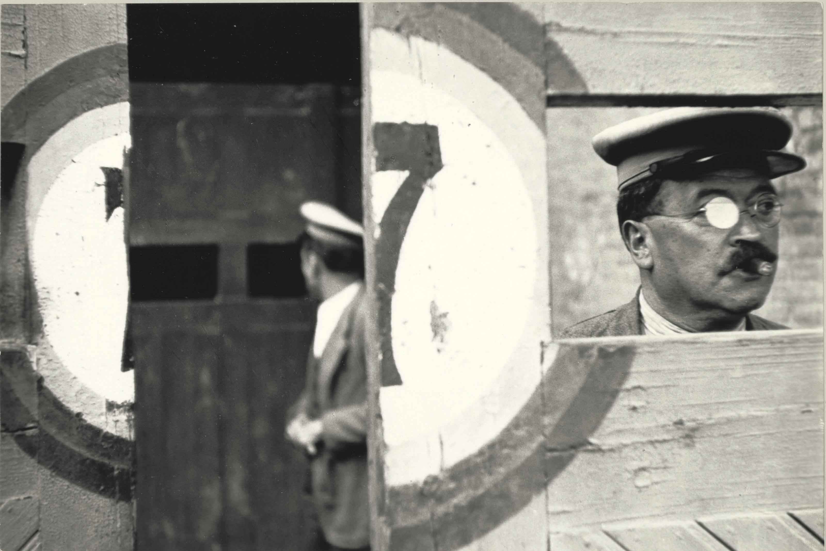 Henri Cartier-Bresson - Valencia, 1933