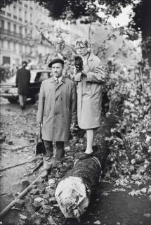 Henri Cartier-Bresson - Watching the riots, Paris, May 1968