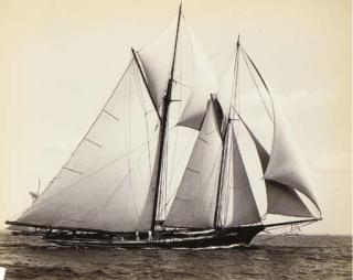 Henry C. Peabody - Yachts Massachusetts bay, 1880-1900; a photographic album
