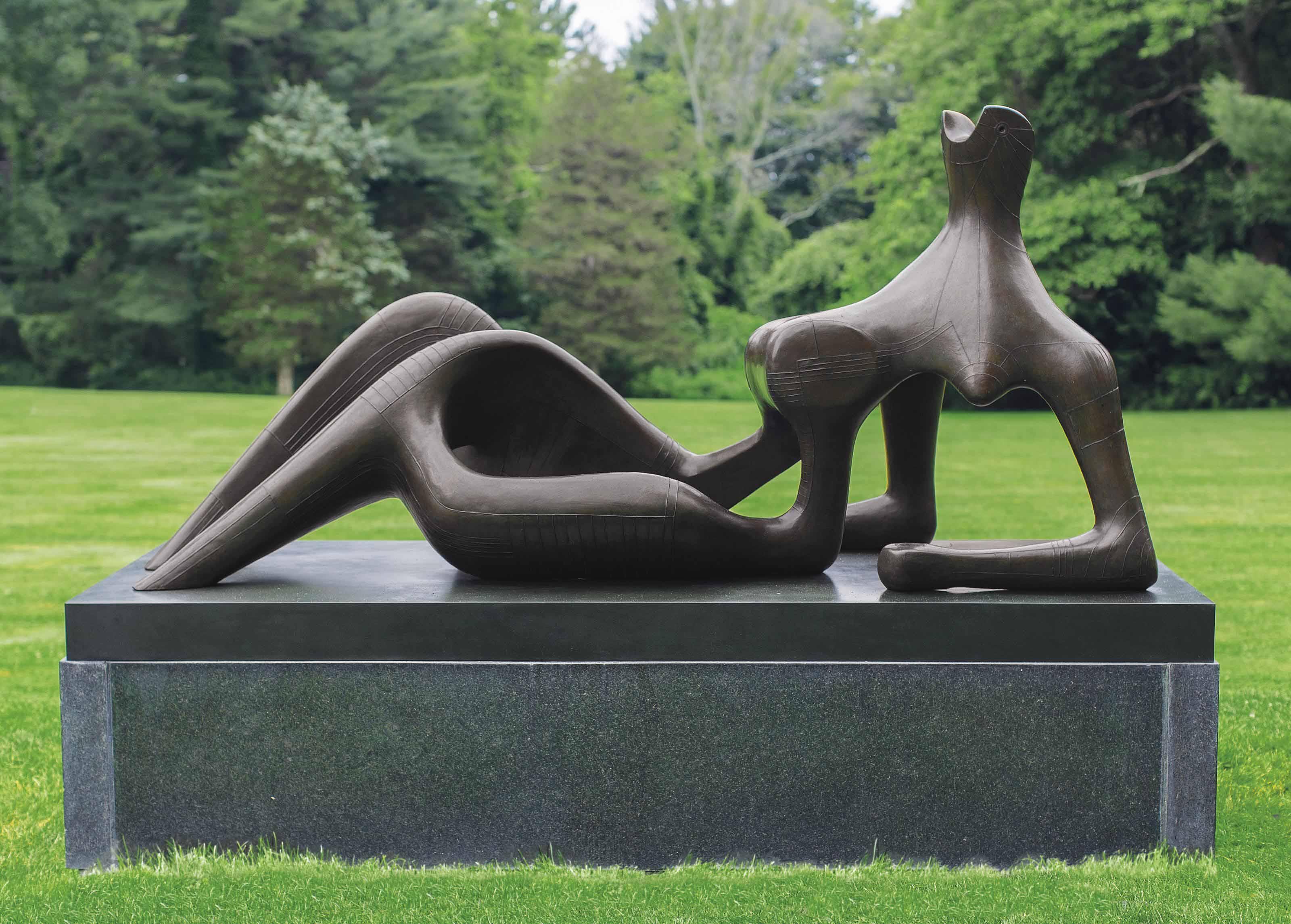 Henry Moore, O.M., C.H. - Reclining Figure: Festival