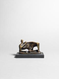 Henry Moore O.M., C.H. - Reclining Figure
