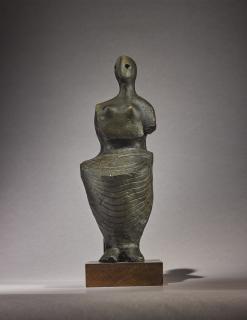 Henry Moore, O.M., C.H. - Seated Figure: Armless