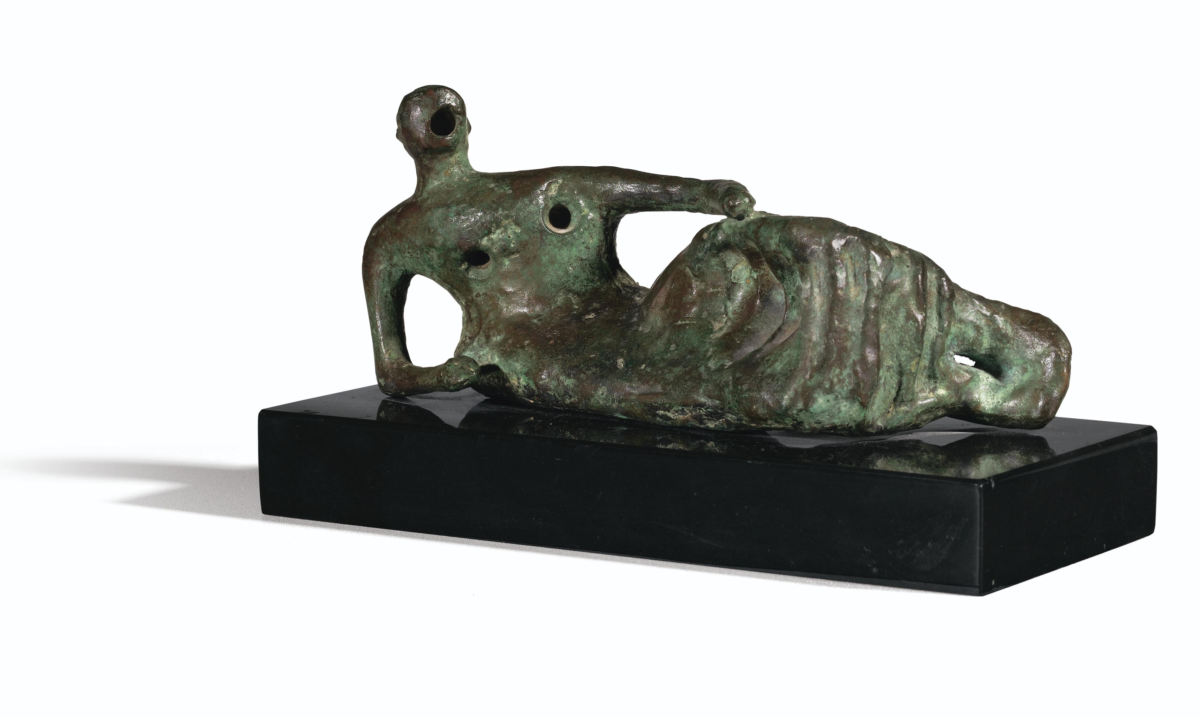 Henry Moore - Reclining Figure No. 3