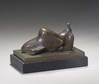 Henry Moore - Reclining Figure: Small Head