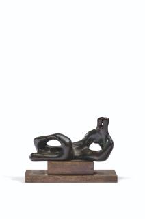 Henry Moore - Reclining Figure