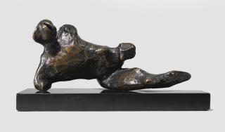 Henry Moore - Reclining Warrior