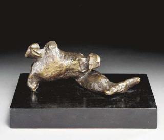 Henry Moore - Reclining Warrior