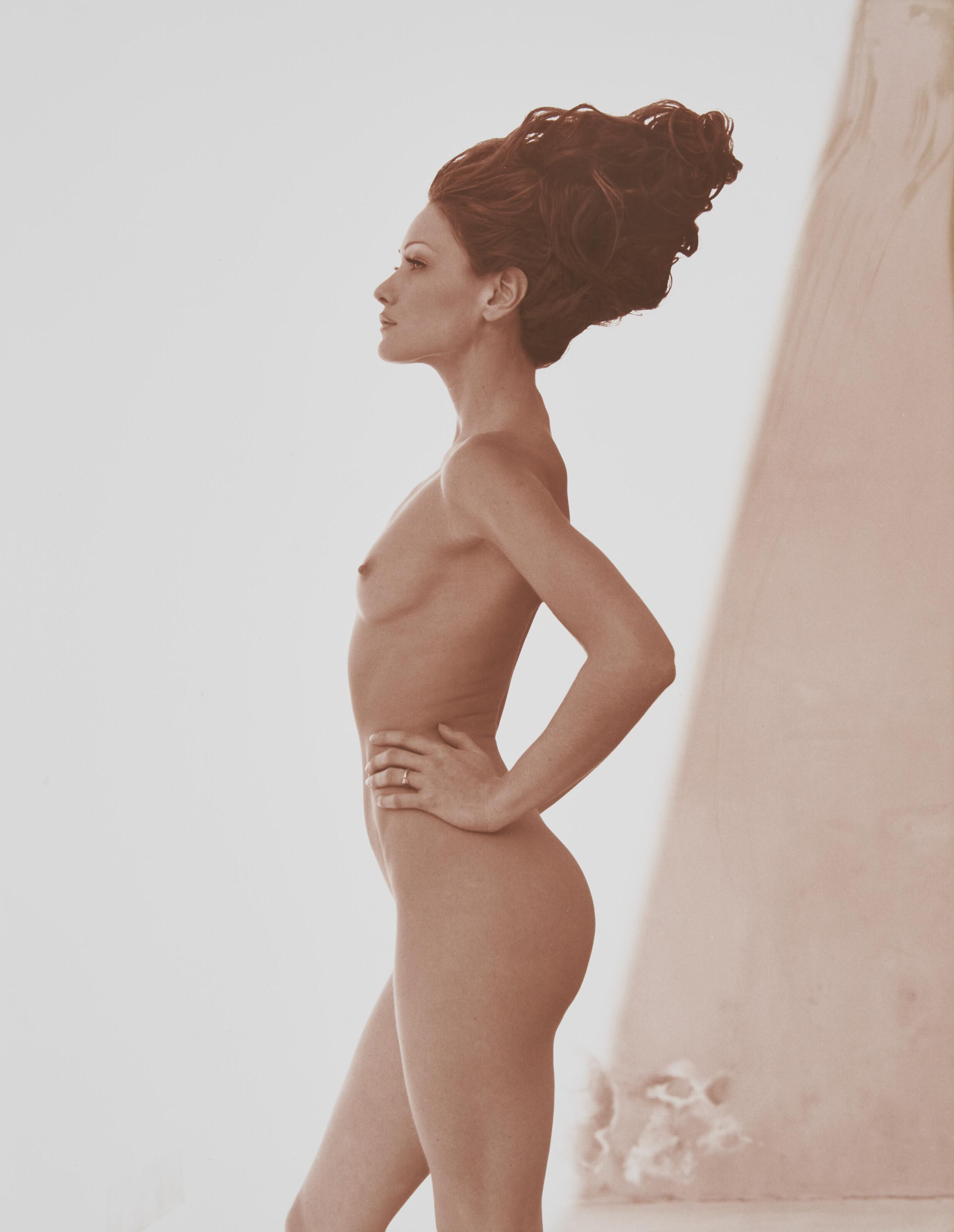 Herb Ritts - Carla Bruni II, Point Dume, 1992