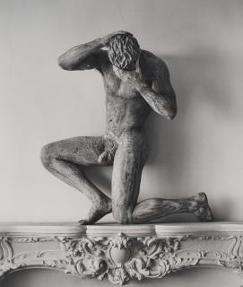 Herb Ritts - Clay Man on Mantle, Hollywood, 1989