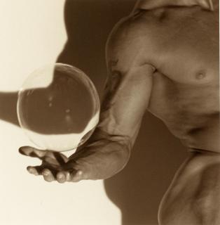 Herb Ritts - \'Suspended Bubble, Los Angeles\'