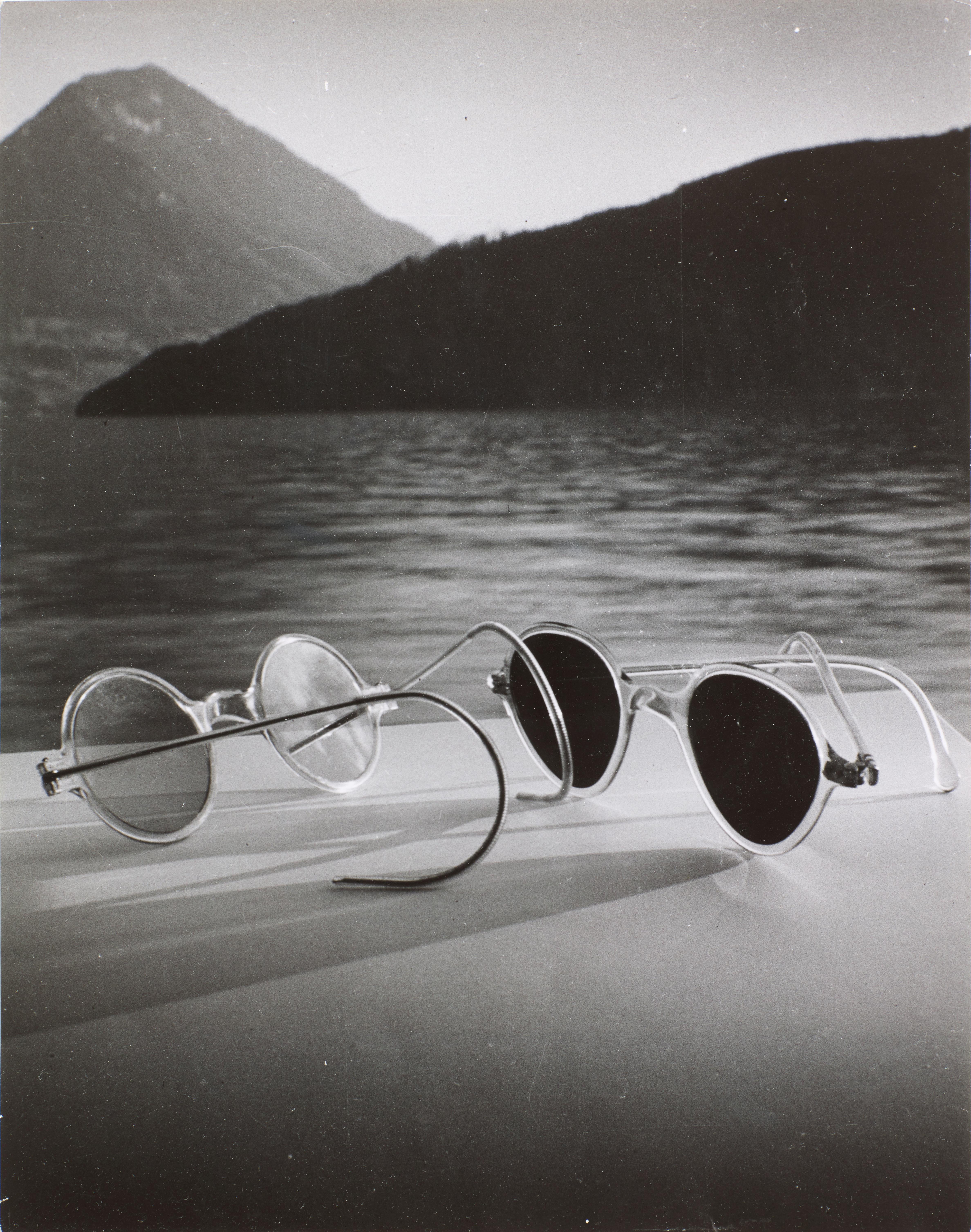 Herbert List - \'Brillen Am Vierwaldstättersee\' (Sunglasses Lake Lucerne), 1940