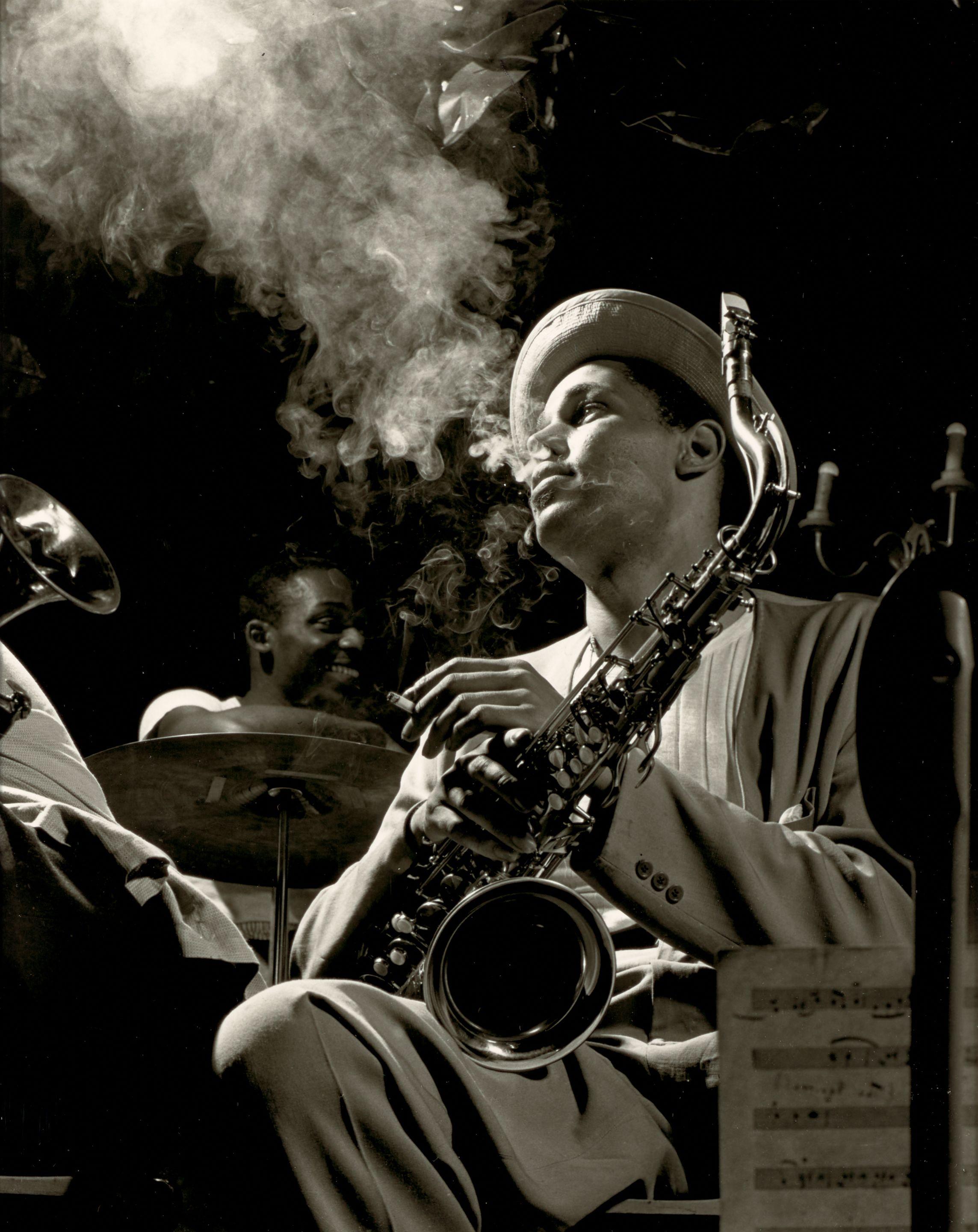 Herman Leonard - Dexter Gordon, Royal Roost, New York