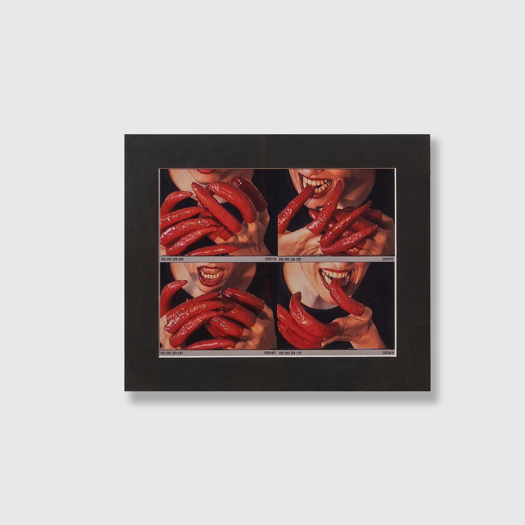 Hilla Lulu Lin - Untitled (Use Everyday #2), 2000