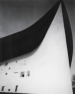 Hiroshi Sugimoto - Chapelle Notre Dame Du Haut I, 1998
