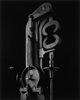 Hiroshi Sugimoto - \'Conceptual Forms 0036\'