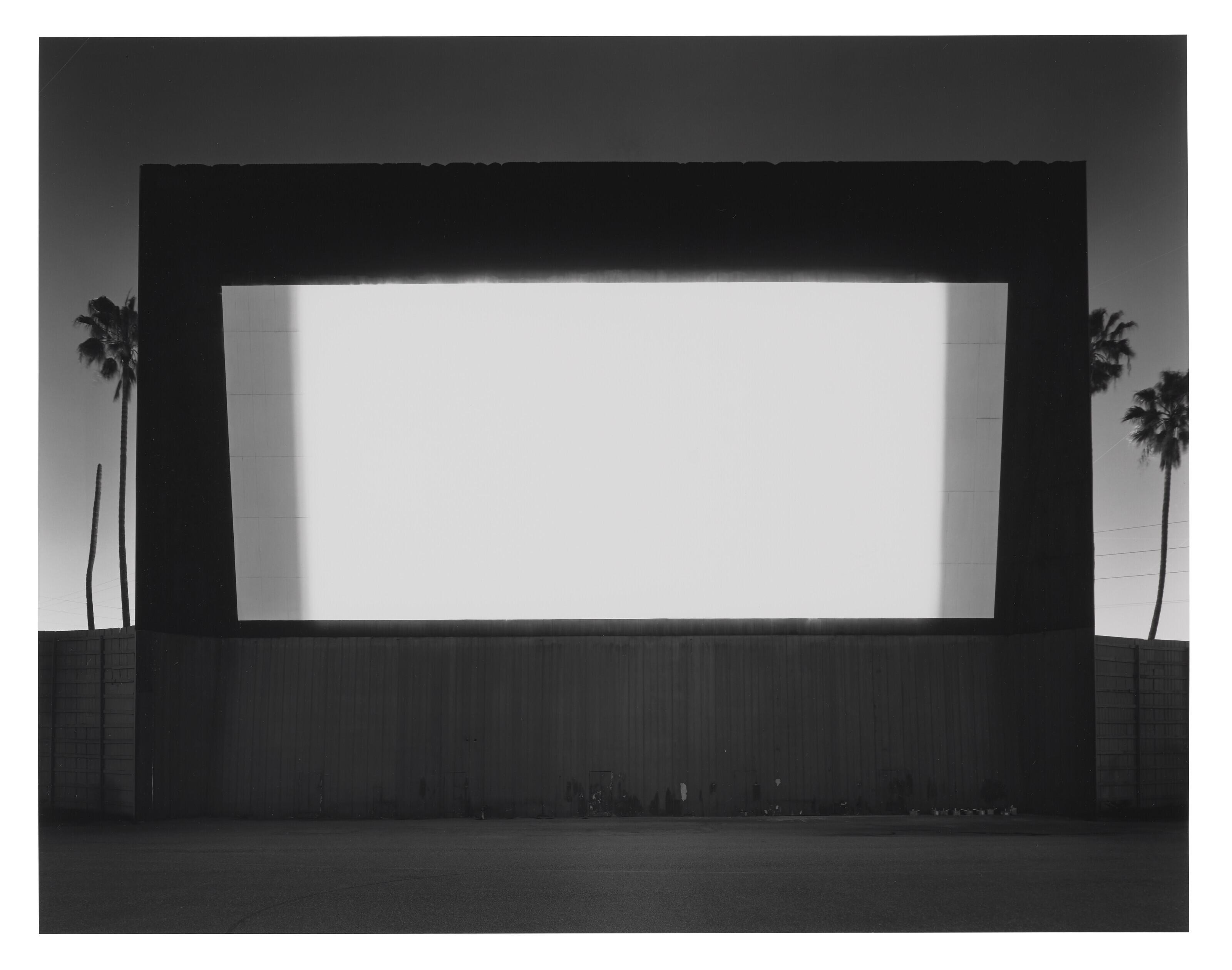 Hiroshi Sugimoto - Hi-Way 39 Drive-In, Orange