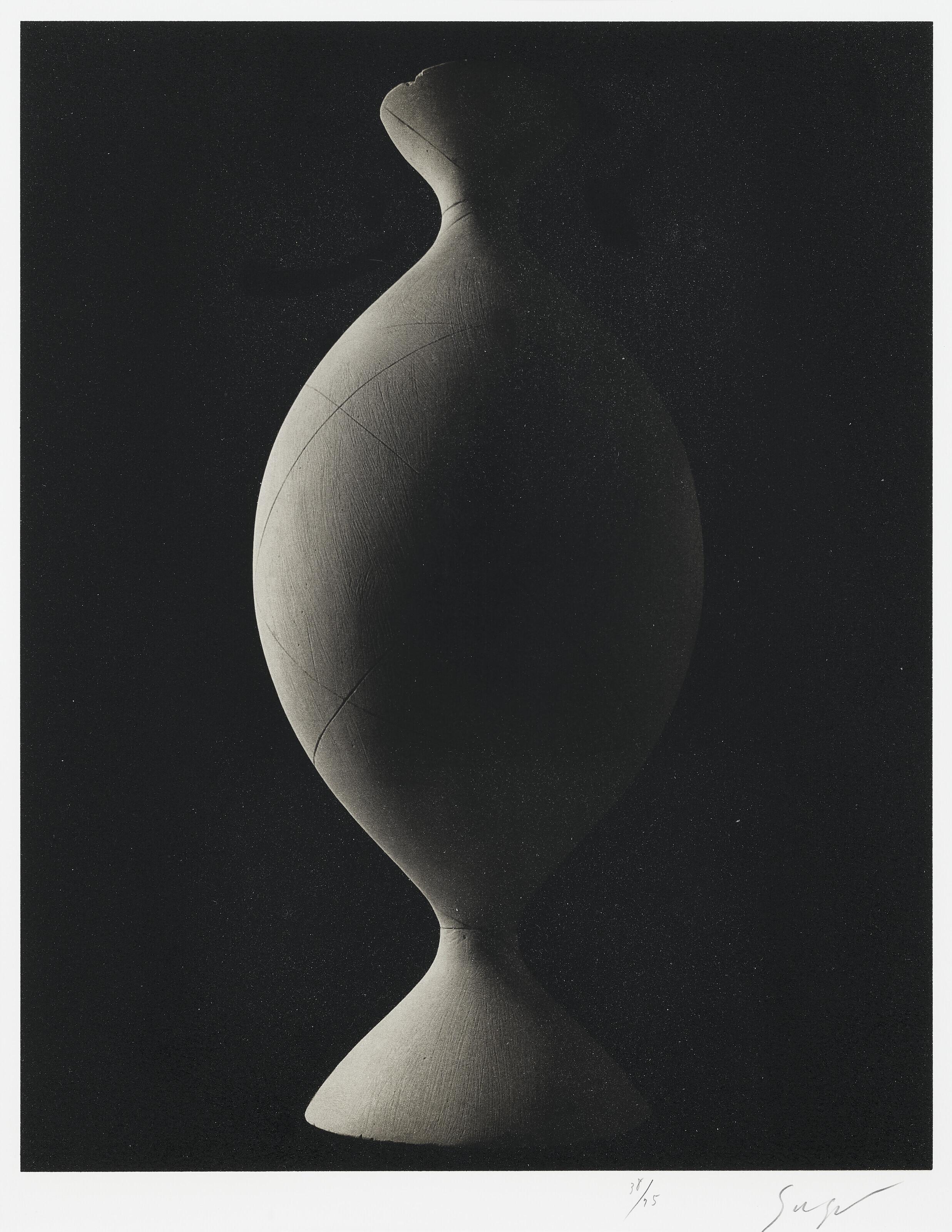 Hiroshi Sugimoto - Mathematical Form: Surface 0004