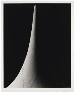 Hiroshi Sugimoto - Mathematical Form: Surface 0010 (Surface of revolution with constant negative curvature)