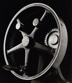 Hiroshi Sugimoto - Mechanical Form 0039