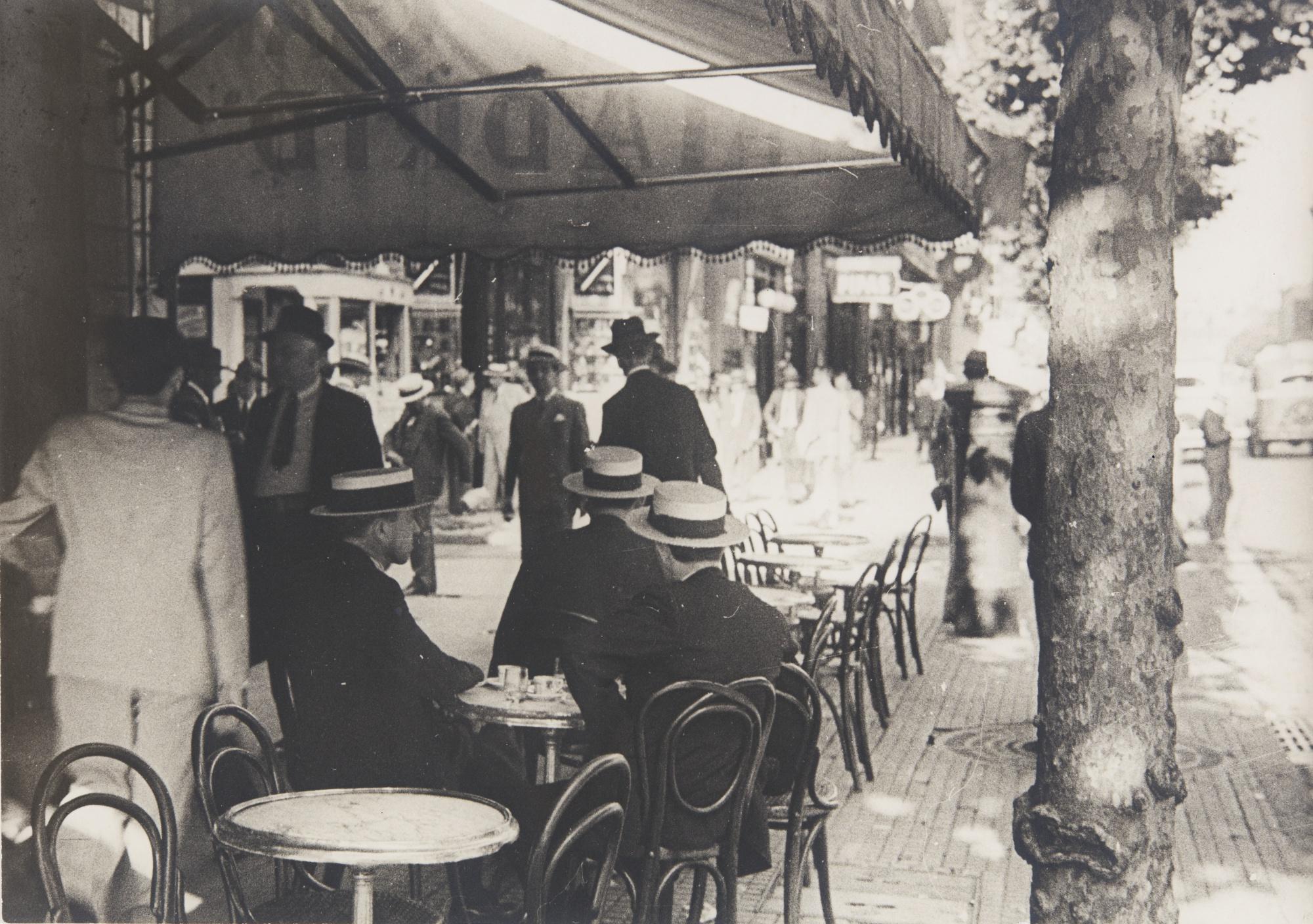 Horacio Coppola - \'Avenida De Mayo, Buenos Aires\', 1936