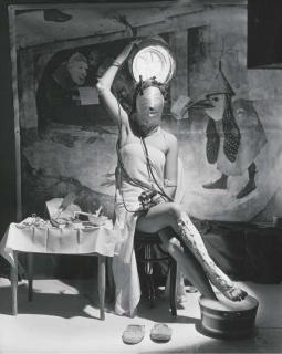 Horst P. Horst - \'Electric Beauty\', Paris, 1939; And The New American Foot, 1948