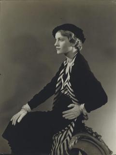 Horst P. Horst - Lee Miller for British Vogue, 15 April 1932