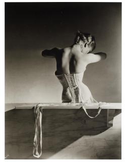 Horst P. Horst - Mainbocher Corset, 1939