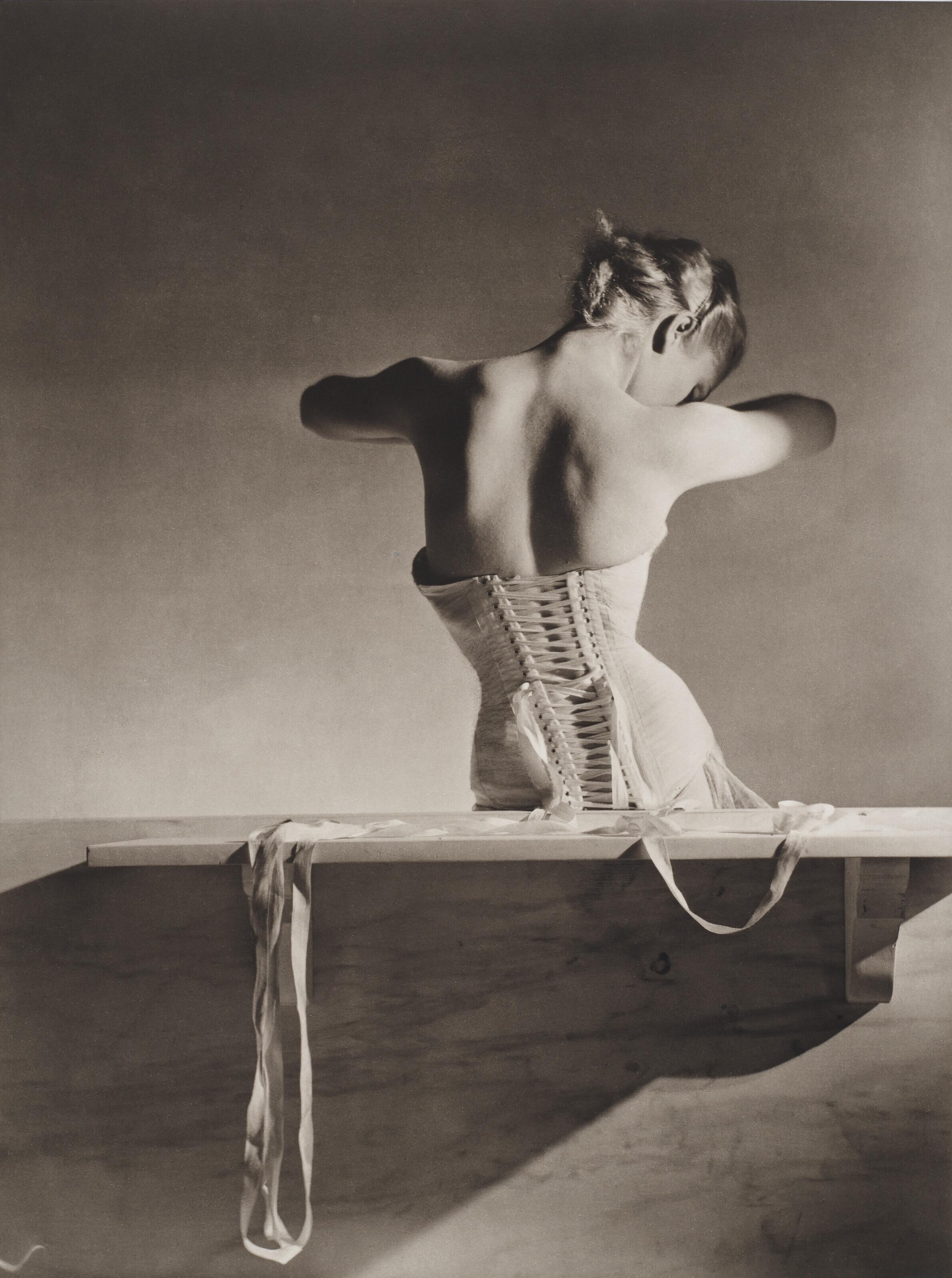 Horst P. Horst - Mainbocher Corset, Paris, 1939