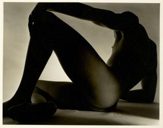 Horst P. Horst - Nu masculin allongé
