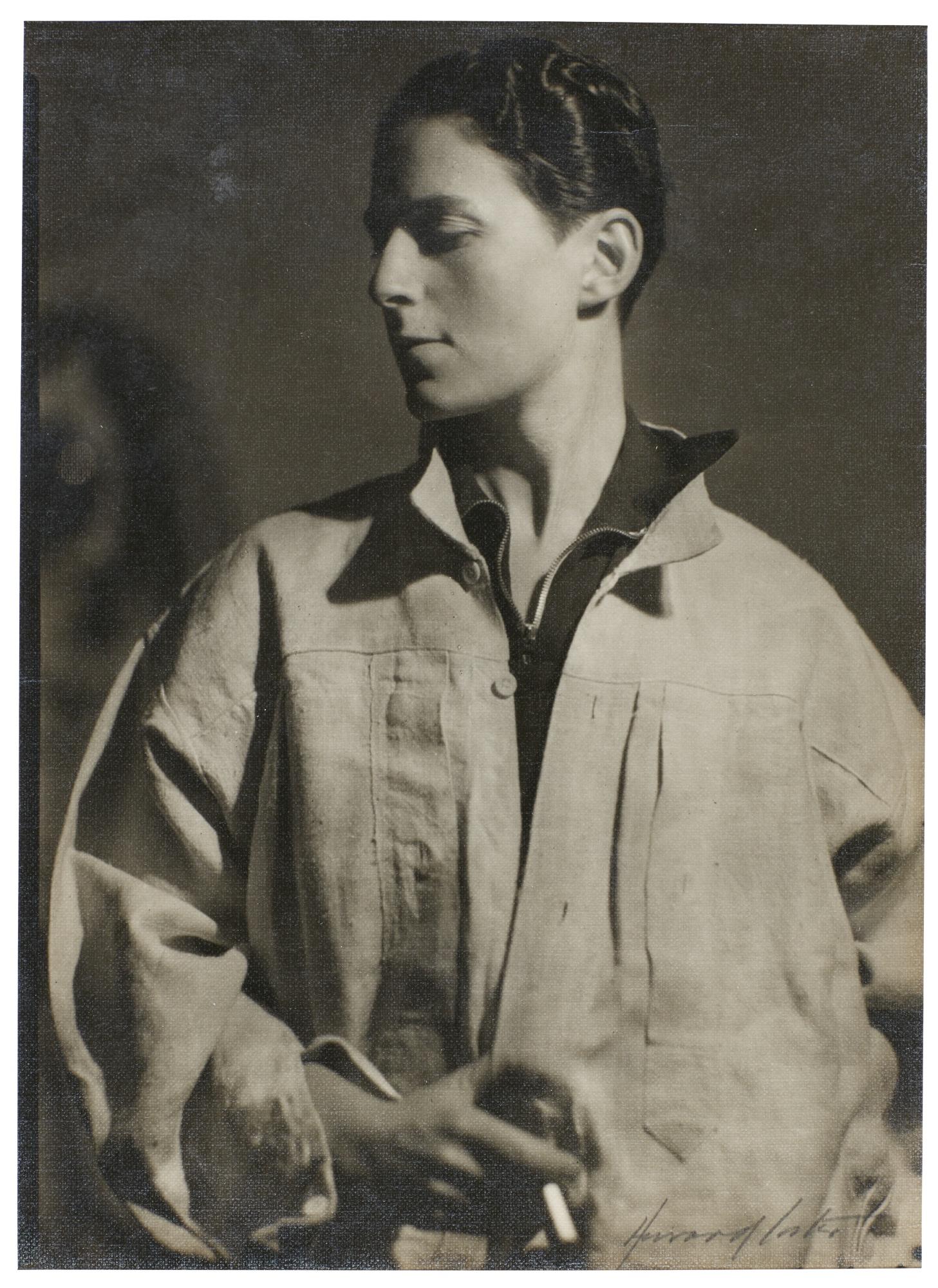 Howard Coster - Gluck, Ca.1932