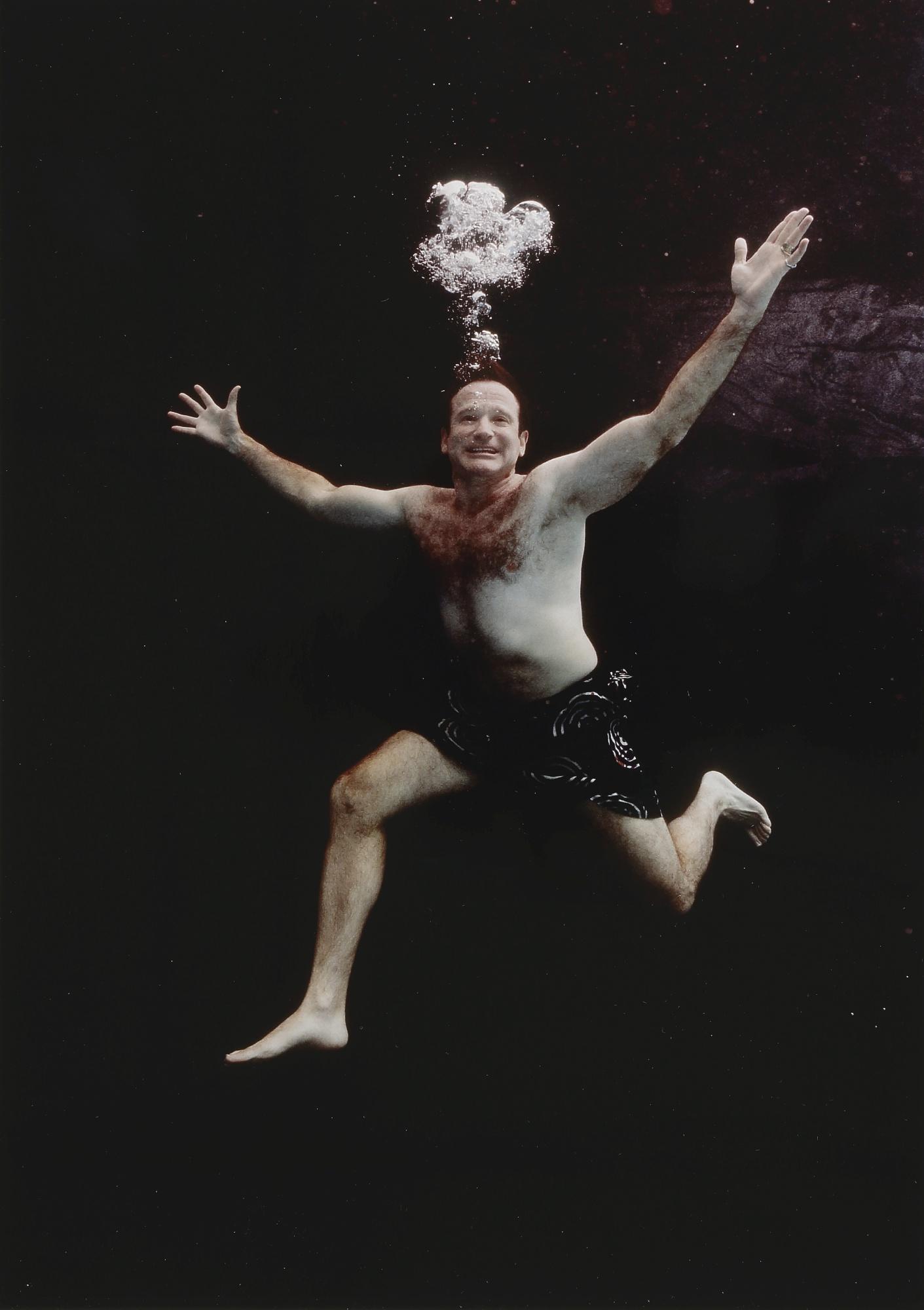 Howard Schatz - Portrait Of Robin Williams Underwater, Circa 1999
