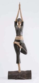 Ikki Miyake - Yoga - Vrksasana