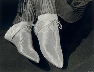 Ilse Bing - Gold Lamé Shoes, 1935