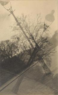 Ilse Bing - Strassenlaterne, 1929