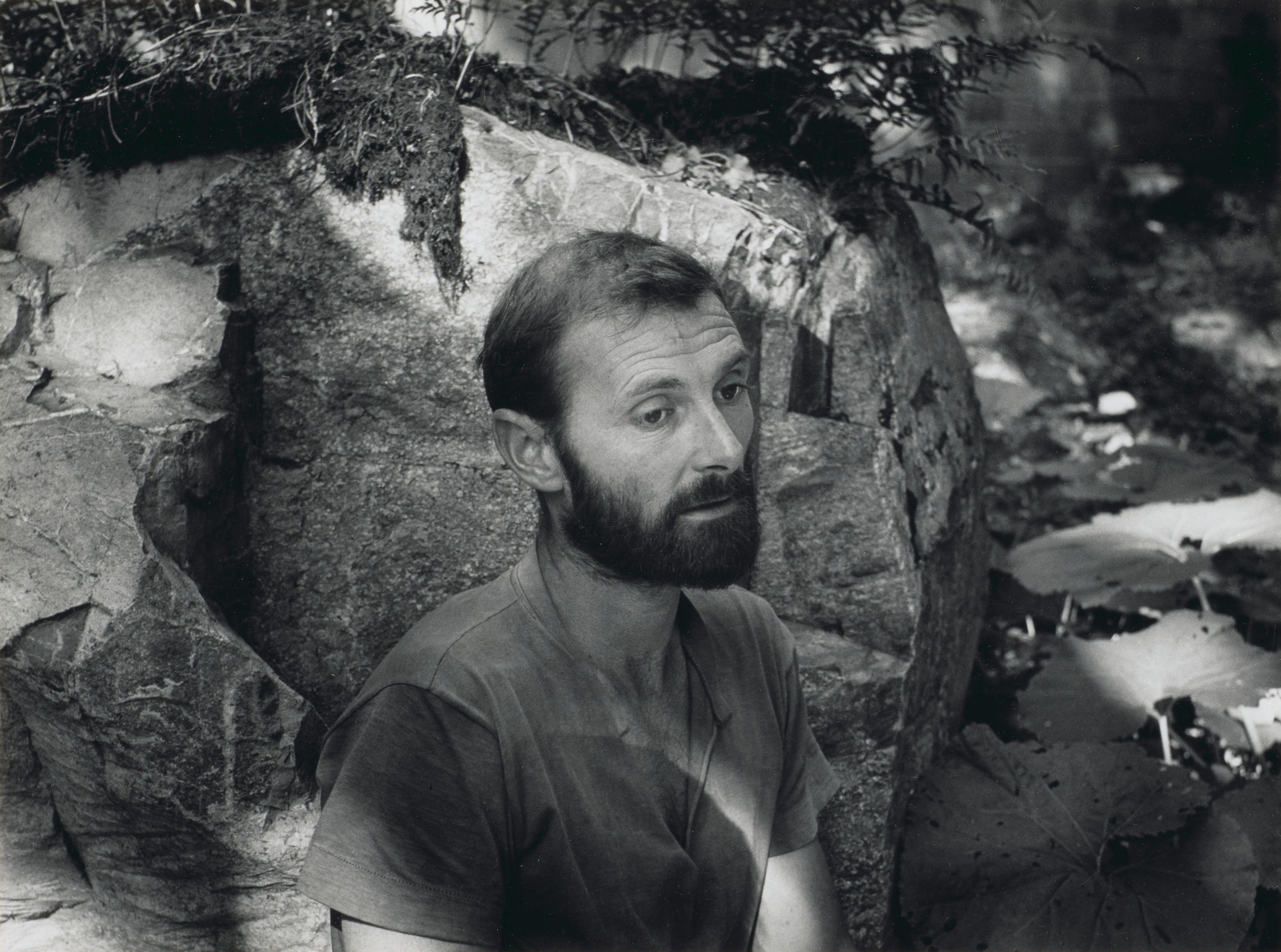 Imogen Cunningham - Morris Graves, Painter