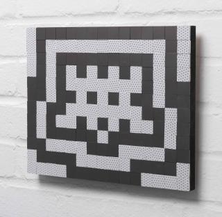 Invader - Small Retinal Invasion 1