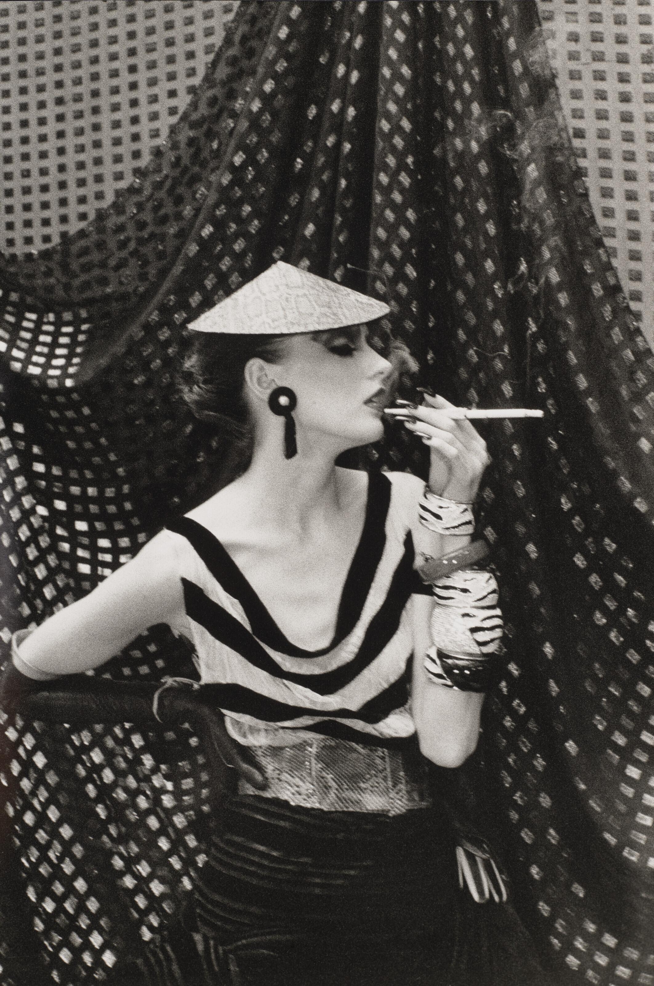 Irina Ionesco - Chasing the dragon 2, Paris, \'Dazed and Confused\', 2004