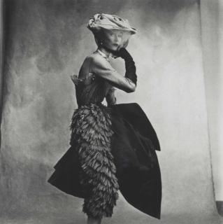 Irving Penn - Cocoa Dress (Balenciaga), Lisa Fonssagrives-Penn, 1950
