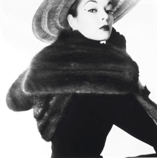 Irving Penn - Dior Fur Scarf (Jean Patchett), New York, 1951