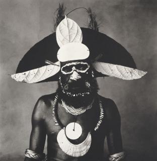 Irving Penn - New Guinea Man with painted on glasses, 1970