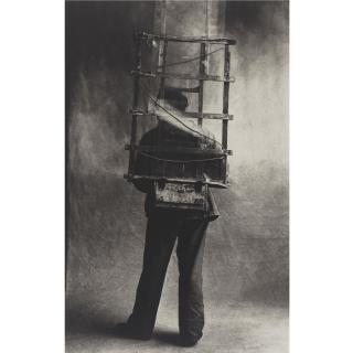 Irving Penn - \'Vitrier, Paris\'