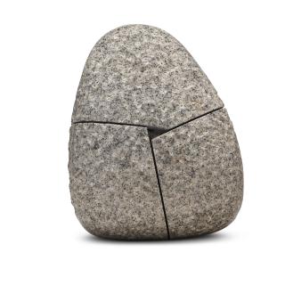 Isamu Noguchi - Quasitet